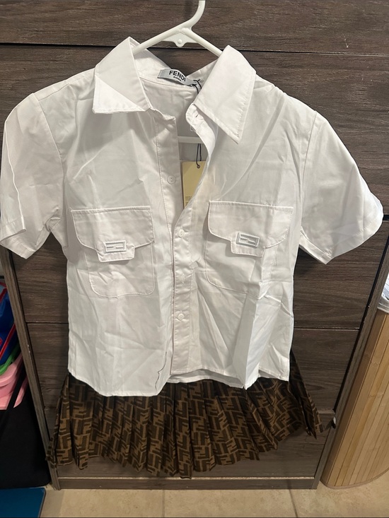 Guangzhou Other - White Short Sleeve Button-Down Set size XS